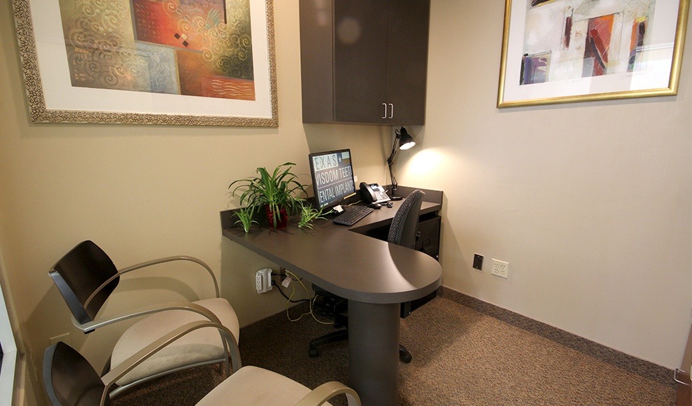 Oral surgery consultation room